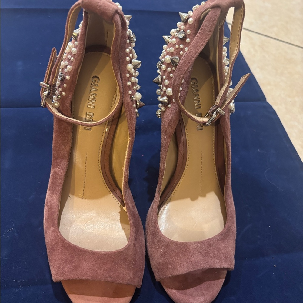 Gianni Bini Mauve Suede Heels with Pearl Accents